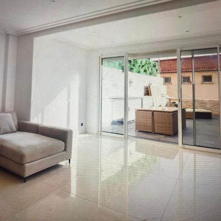 Appartement Avec Terrasse Centre-Ville Croisette คานส์ ภายนอก รูปภาพ