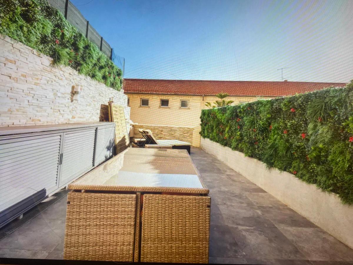 Appartement Avec Terrasse Centre-Ville Croisette คานส์ ภายนอก รูปภาพ