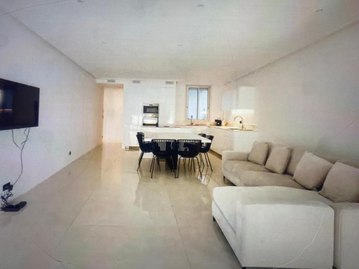 Appartement Avec Terrasse Centre-Ville Croisette คานส์ ภายนอก รูปภาพ